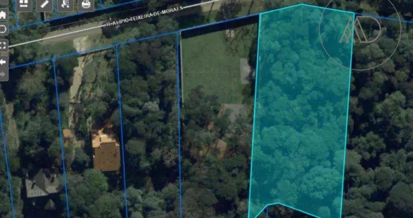 Terreno à venda na Rua Alípio Teixeira de Moraes, 141, Barreirinha, Curitiba