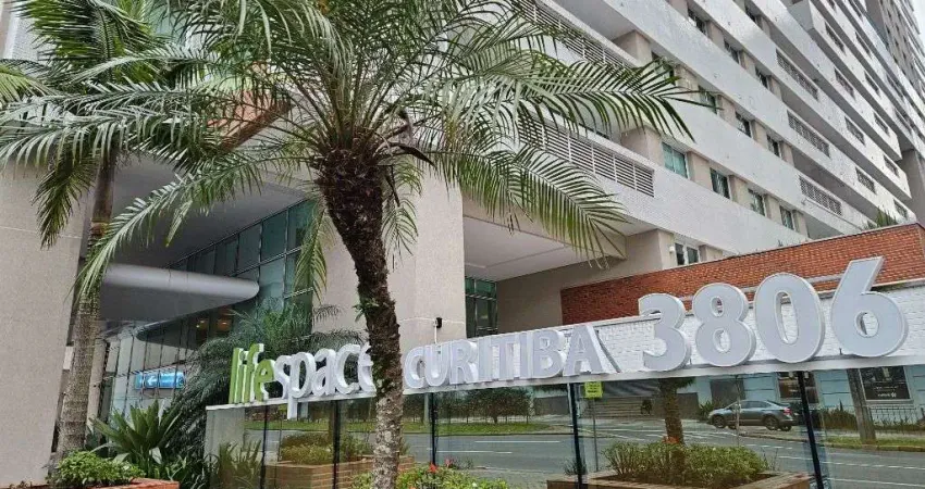Kitnet / Stúdio para alugar na Avenida Visconde de Guarapuava, 3806, Batel, Curitiba
