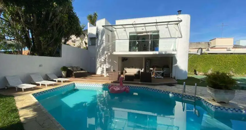 Casa à Venda - Vila Oliveira, Mogi das Cruzes - 420m2  - 4 suítes