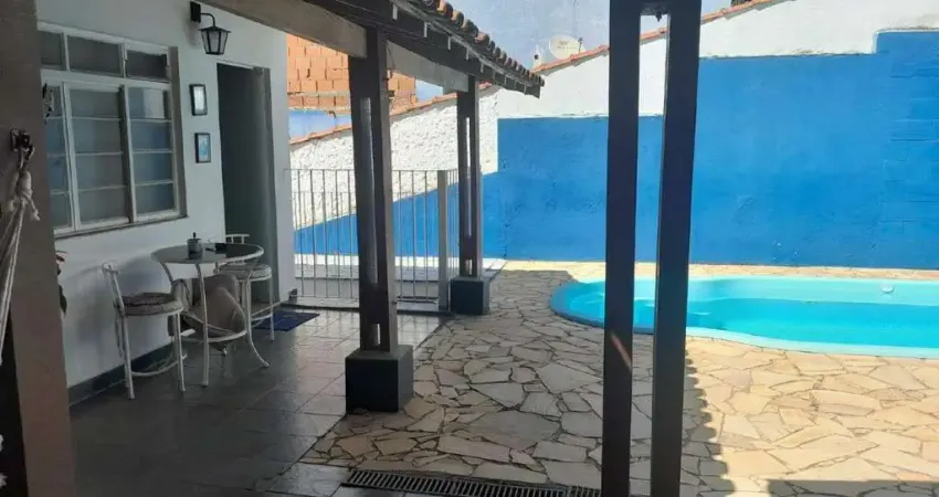 Casa à Venda - Jardim América, Bragança Paulista - 350m2  - 4 suítes
