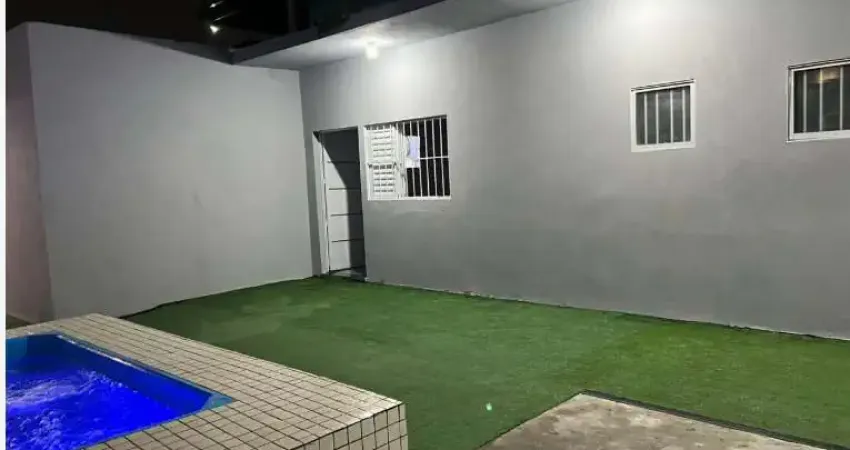 Casa à Venda - Parque Balneário Maria Helena, Caraguatatuba - 145m2  - 1 Quartos