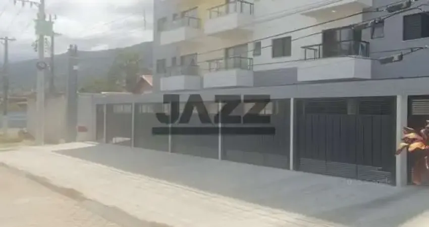 Apartamento à venda no Edificio Ana Rosa - Indaia a 500metros da praia