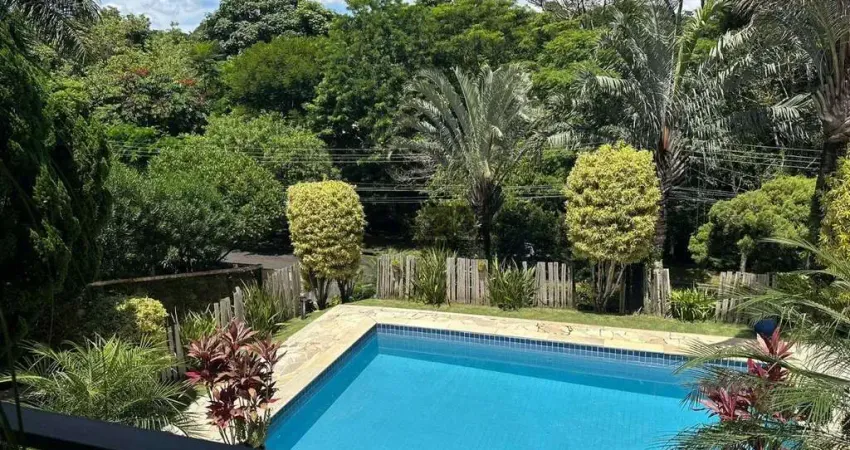 Casa no condomínio jardim botânico (sousas) com 456 m², 3 suítes e piscina.