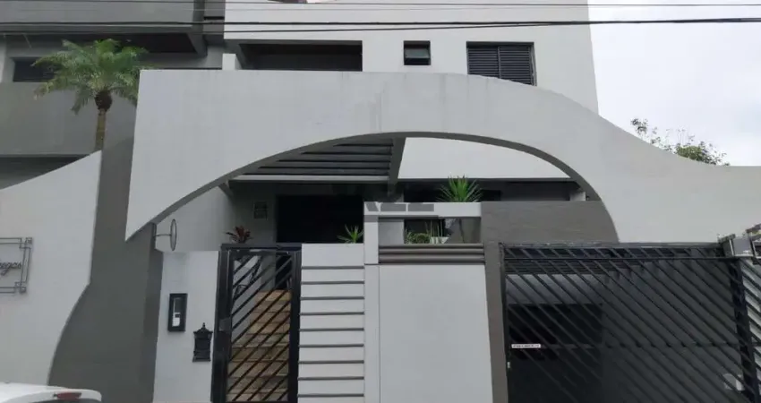 Apartamento 50 metros do Mar- 1 quarto - sala com sacada- 63m² - Caiçara - PG
