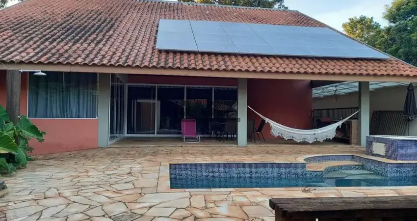 Venda: sobrado espaçoso com edícula e amplo quintal na chácara santa margarida, campinas