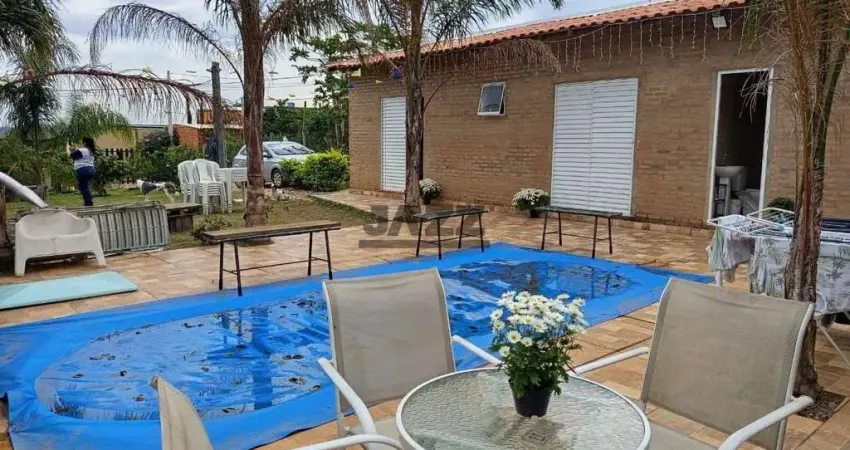 Chácara à venda no convívio são jorge com 3 quartos, sendo 1 suíte, área gourmet e piscina