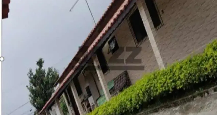 Casa com 3 dormitórios e 210 m² de área construída no morro do algodão- caraguatatuba