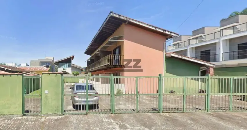 Prédio à venda na Judith Guagliano Navarro, 85, Jardim Mariella, Caraguatatuba