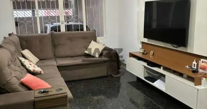 Lindo sobrado à venda com 3 quartos sendo um suíte, no alto do ipiranga - mogi das cruzes