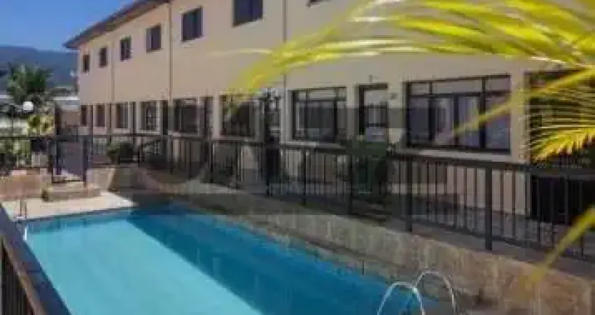 Casa tipo sobrado a 100 metros da praia, 2 dormitórios, 83 m² - centro, bertioga/sp