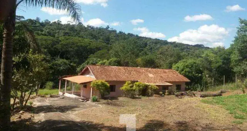 Chácara à Venda -  Vista da Montanha, Atibaia - 16.400m2  - 4 Quartos