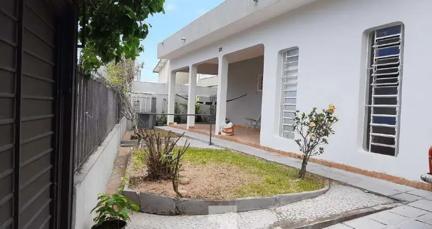 Casa à Venda - Centro, Caraguatatuba - 194m2  - 3 Quartos
