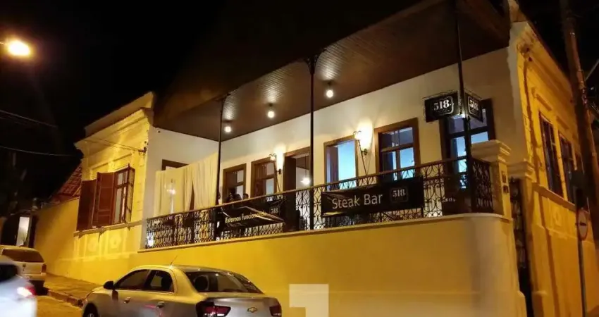 Casa à Venda - Centro, Amparo - 257,92m2  - 3 Quartos