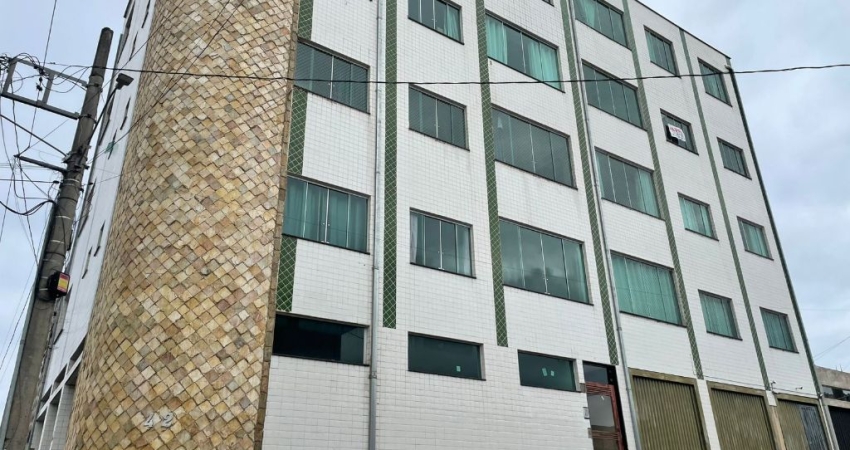 Apartamento com 3 quartos para alugar na Rua Helena Leite Nacif, 42, Santo Agostinho, Conselheiro Lafaiete