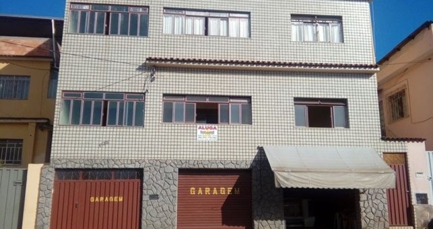 Apartamento com 3 quartos para alugar na Rua Barão de Pouso Alegre, 1135, São Dimas, Conselheiro Lafaiete
