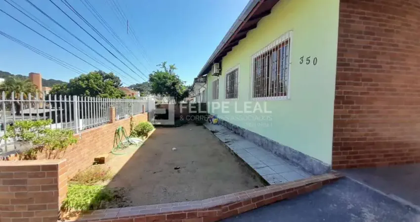 Casa com 3 quartos à venda na Rua Jacó Mariano, 350, Forquilhinhas, São José