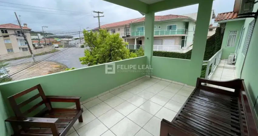 Casa com 8 quartos à venda na Rua Antônio Alfredo da Silva, 1330, Fazenda Santo Antônio, São José