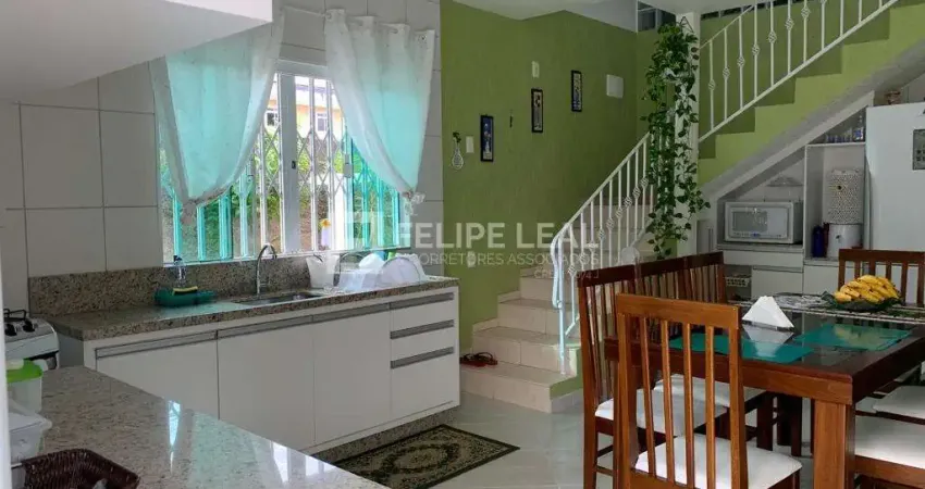Casa com 3 quartos à venda na Rua Ana Elias Kretzer, 53, Ipiranga, São José
