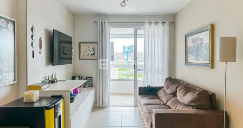 Apartamento em Campinas - São José, SC