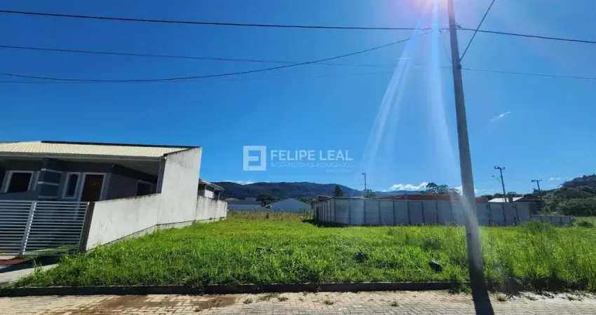 Terreno à venda na Avenida Ariane Guadalupe, 88, Forquilhas, São José
