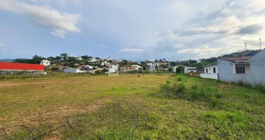 Lote / Terreno Comercial e Residencial no bairro São  Francisco  -  Santo Amaro da Imperatriz