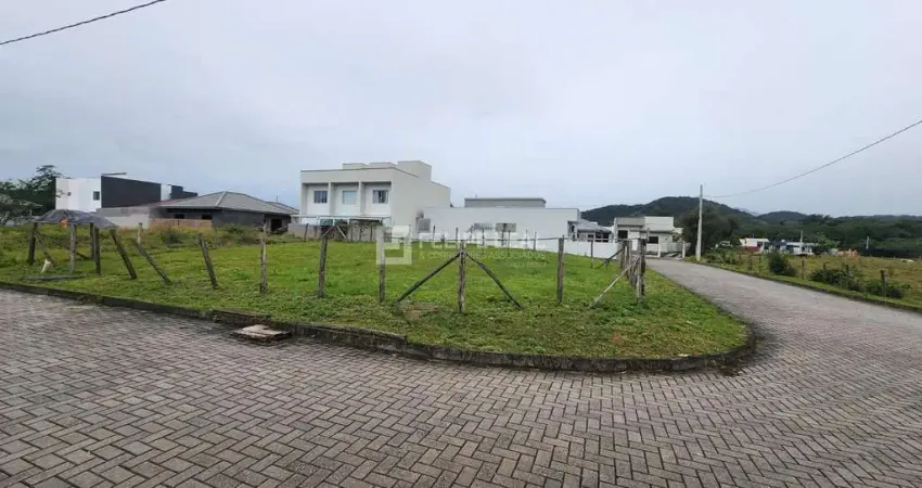 Terreno à venda na Rua Ênio Lopes Júnior, Forquilhas, São José