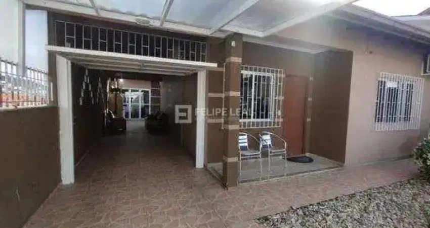Casa com 3 quartos à venda na Rua Silvio João Correa, 168, San Marino, São José