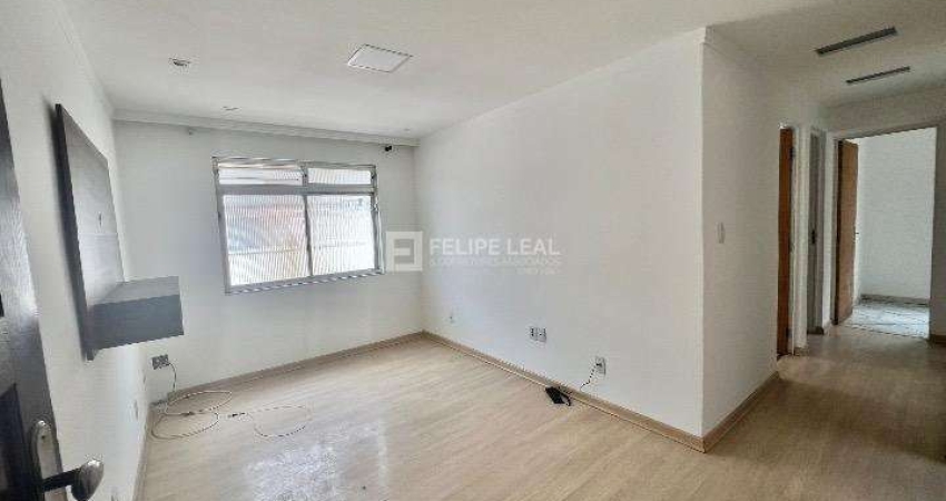 Apartamento de 03 dormitórios em Barreiros  -  São José/SC