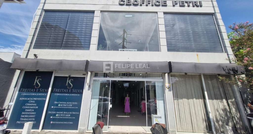 Prédio Inteiro em Campinas - São José, SC