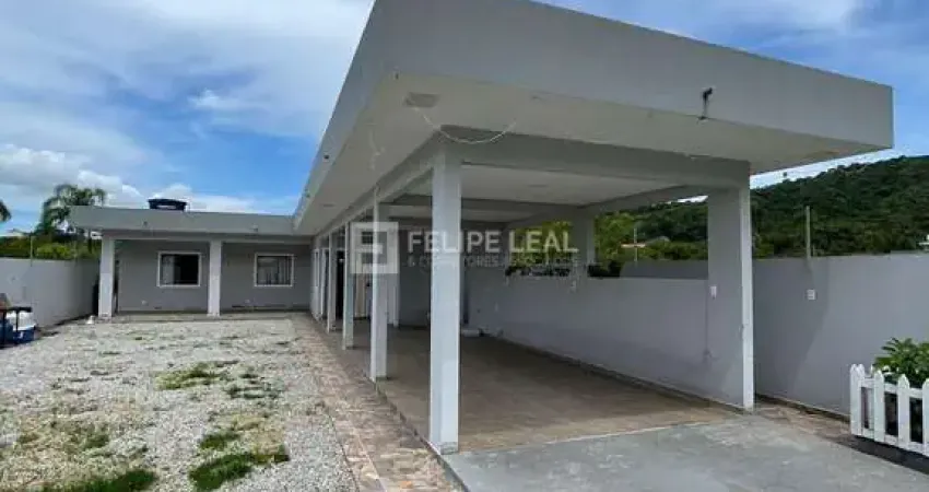 Casa com 2 quartos à venda na Rua Maria Saturnina de Jesus, 441, Forquilhas, São José