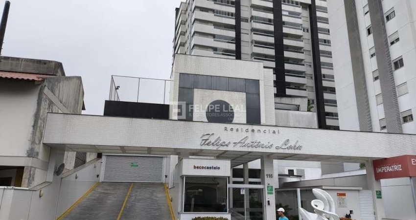 Apartamento em Estreito  -  Florianópolis