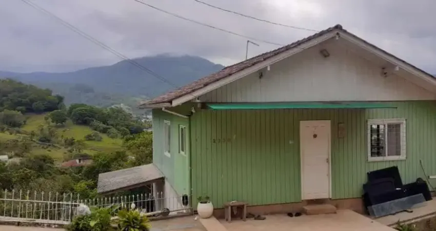 Casa com 5 quartos à venda na Rua das Azaléias, 3030, Jardim Janaina, Biguaçu