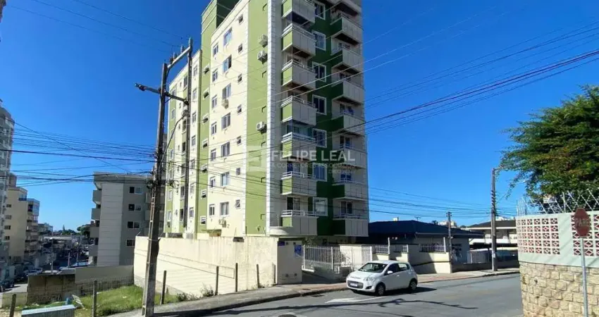 Apartamento com 3 quartos à venda na Rua Eleutério da Silva Furtado, 120, Barreiros, São José
