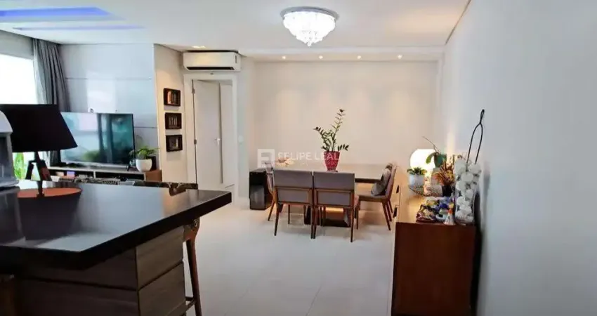 Apartamento em Estreito  -  Florianópolis