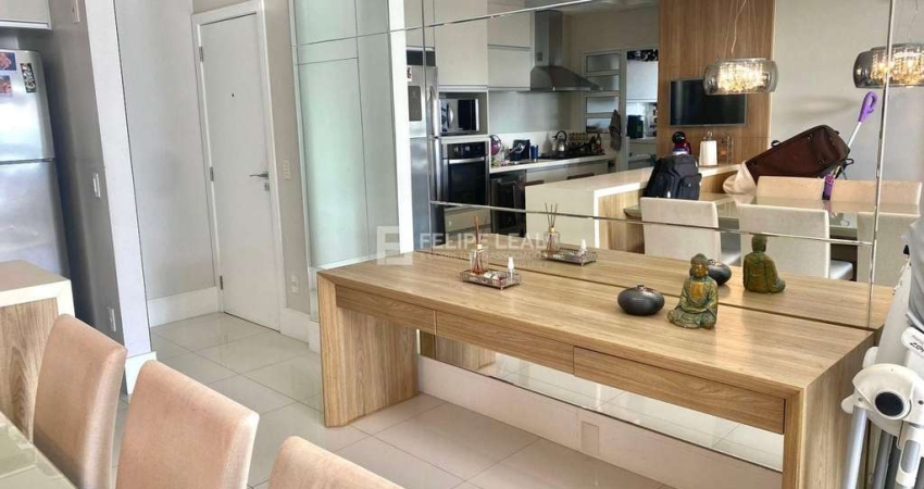 Apartamento com 03 dormitórios e 01 suíte em Nossa Senhora do Rosário  -  São José