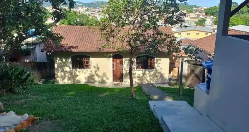 Casa com 3 quartos à venda na Rua Joaquim José Meurer, 196, Forquilhas, São José