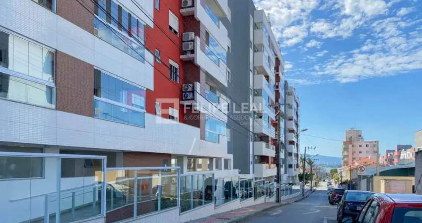 Apartamento com 3 quartos à venda na Rua Felipe Domingos Petry, 600, Praia Comprida, São José