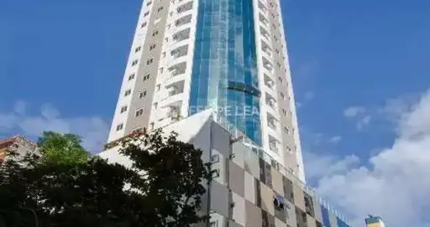 Apartamento com 3 quartos para alugar na Rua 951, 241, Centro, Balneário Camboriú