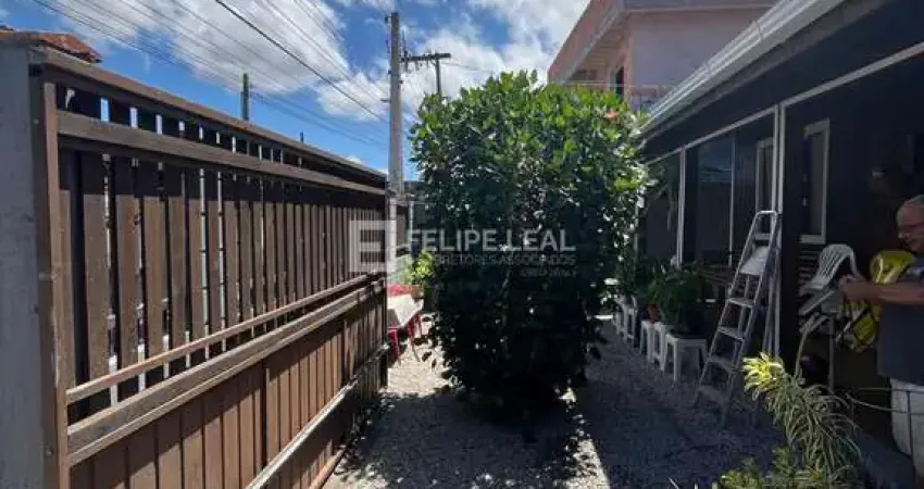 Casa com 2 quartos à venda na Rua Delfino José Souza Filho, 272, Serraria, São José