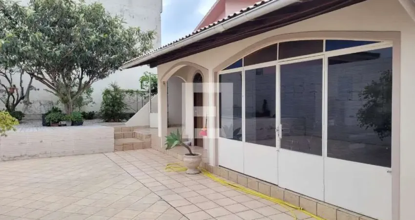 Casa com 3 quartos à venda na Rua Irmã Bonavita, 1121, Coloninha, Florianópolis