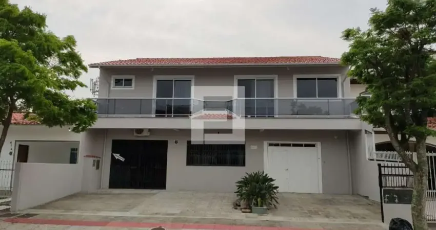 Casa em Jardim Cidade de Florianópolis  -  São José