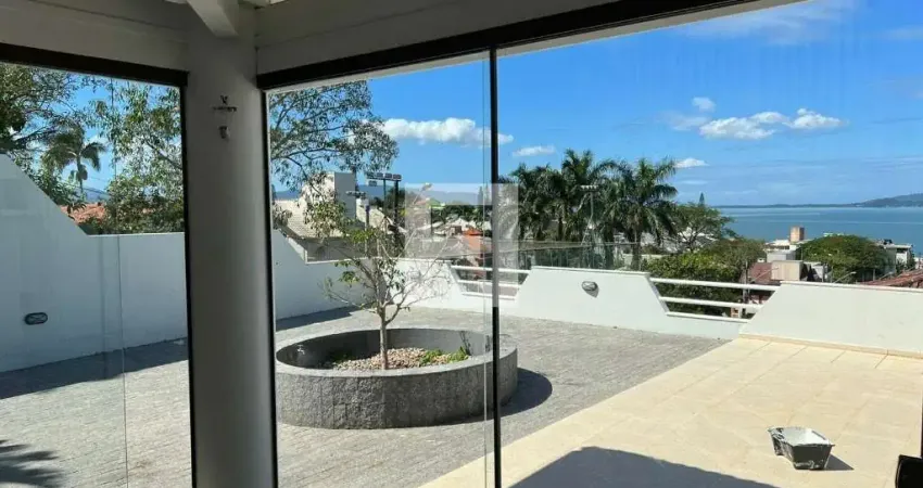 Casa com 5 quartos à venda na Rua Otília Maria Schmidt, 1185, Ponta de Baixo, São José