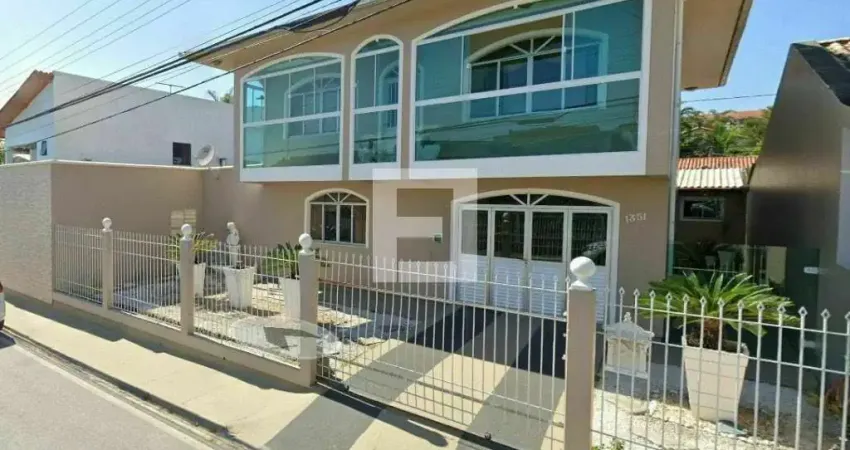 Casa com 3 quartos à venda na Rua Paulino Julho de Souza, 1351, Ipiranga, São José