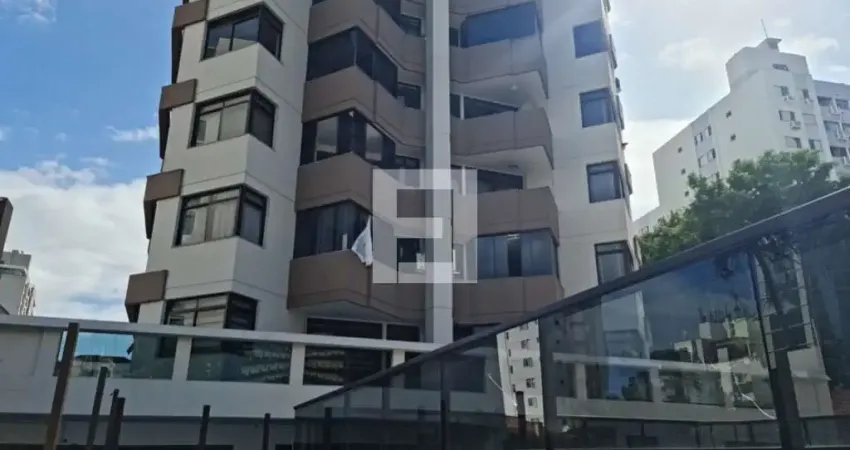 Apartamento em Centro  -  Florianópolis