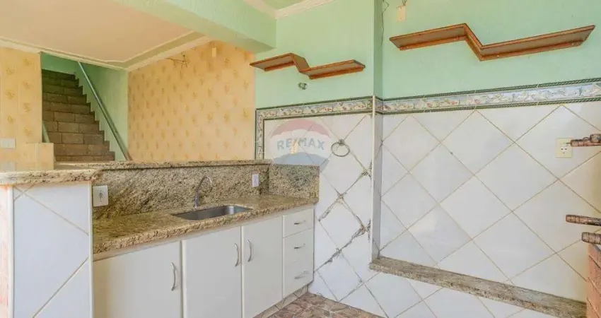 RE/MAX Vende Casa 250m² R$ 930.000 - 4 quartos, 1 suíte, 4 vagas - Jardim dos Oliveiras, Campinas, São Paulo