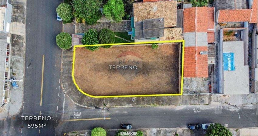 REMAX VENDE Terreno comercial, plano, esquina, próximo ao Aeroporto Internacional de Viracopos - Jd Planalto de Viracopos, com 595m²