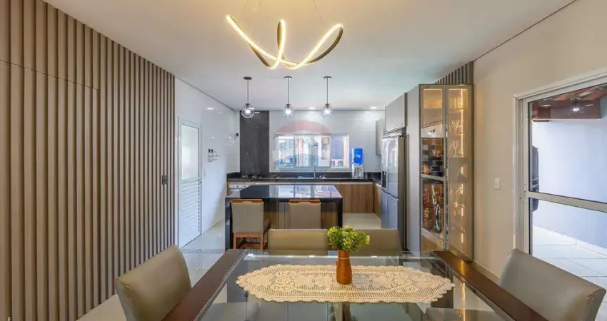 RE/MAX VENDE CASA COM 3 SUÍTES, 4 VAGAS, 230M² , R$1.085.000 - CONDOMÍNIO RESIDENCIAL TERRAS DO FONTANÁRIO, PAULÍNIA/SP