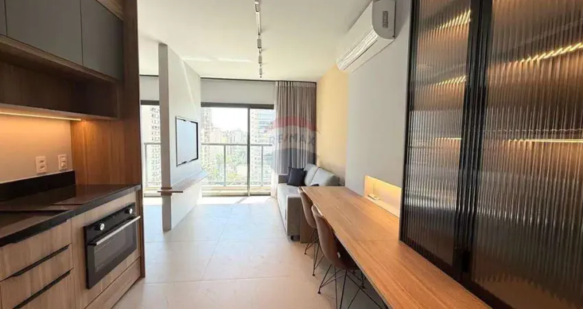 RE/MAX Aluga Apartamento  no Cambuí- 1 Dormitório- 1ª Locação- R$ 5.000,00