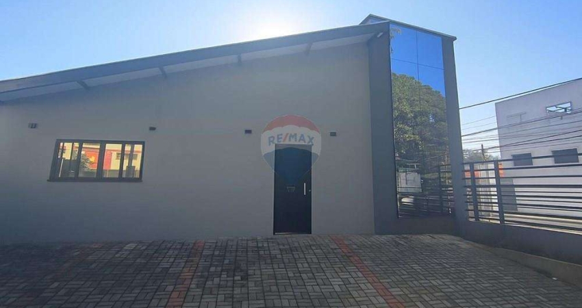 RE/MAX Aluga Casa Comercial Jardim Guanabara R$ 16.900,00