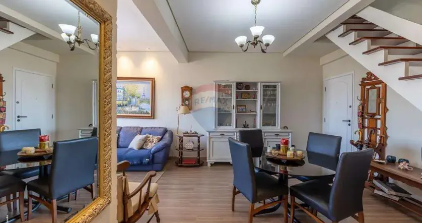 Re/max casanova vende duplex reformado na vila embaré - 267m² 4 dormitórios r$1.349.000